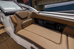 Photo 6797297 for 2024 Yamaha Boats   