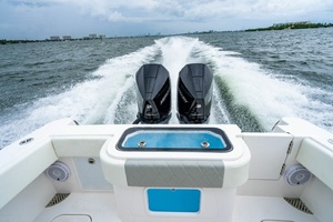 28ft Reef Runner Yacht For Sale