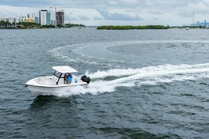28ft Reef Runner Yacht For Sale