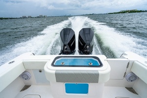 28ft Reef Runner Yacht For Sale