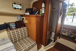 30ft Mainship Yacht For Sale