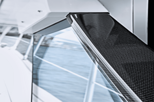 59FT (17.98M) AZIMUT