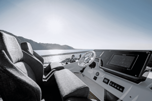 59FT (17.98M) AZIMUT