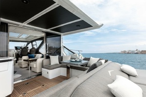 59FT (17.98M) AZIMUT
