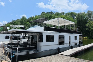 THE SUGAR SHACK 55ft Lakeview Yacht For Sale