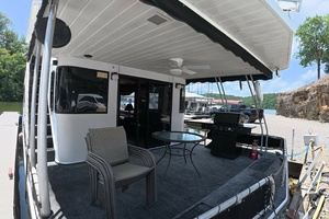 THE SUGAR SHACK 55ft Lakeview Yacht For Sale