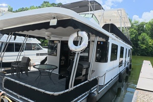 THE SUGAR SHACK 55ft Lakeview Yacht For Sale