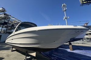 30ft Sea Ray Yacht For Sale