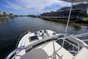 38ft Pursuit Yacht For Sale