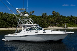 38ft Pursuit Yacht For Sale