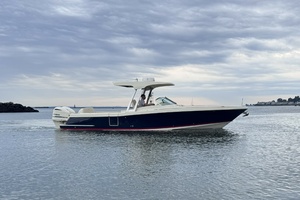 30' Chris-craft 2018 Yacht For Sale