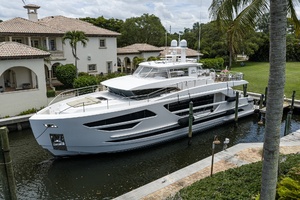 85' Horizon 2018 Yacht For Sale
