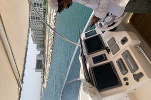 YAREEN 2011 Azimut 70 Yacht For Sale in Dubai 
