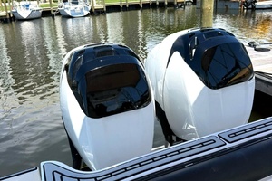 True North 32ft Pro Line Yacht For Sale