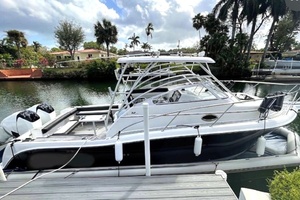 True North 32ft Pro Line Yacht For Sale