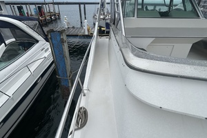Manifest 42ft Cruisers Yachts Yacht For Sale