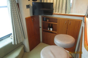 Manifest 42ft Cruisers Yachts Yacht For Sale