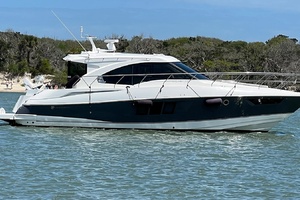 45' Cruisers Yachts 2018