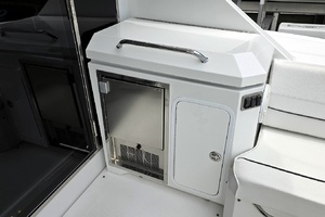 Cockpit Ice Maker and Cleaning Station