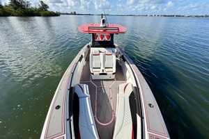 35ft Statement Yacht For Sale