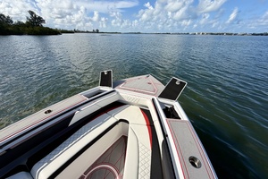 35ft Statement Yacht For Sale