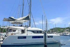 Sea Monkeys 2022 Fountaine Pajot Elba Yacht For Sale in West End 