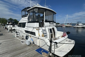 Exodus 43ft Carver Yacht For Sale
