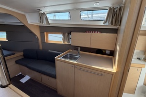 38ft Beneteau Yacht For Sale