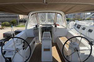 38ft Beneteau Yacht For Sale