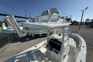 24ft Everglades Yacht For Sale