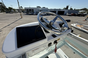 24ft Everglades Yacht For Sale