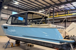 Lucky Boys 38ft MJM Yacht For Sale