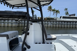 24ft Yellowfin Yacht For Sale