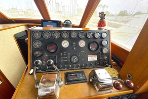 Boat Hair Don t Care 48ft Offshore Yachts Yacht For Sale