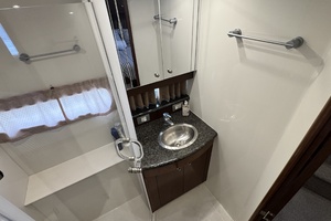 Splash  amp  Dash 47ft Carver Yacht For Sale