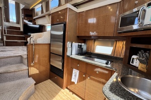 Splash  amp  Dash 47ft Carver Yacht For Sale