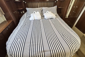 Splash  amp  Dash 47ft Carver Yacht For Sale