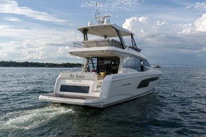 Yacht for sale AT EAZE