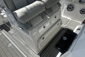 28ft Sea Fox Yacht For Sale