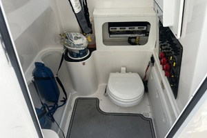 28ft Sea Fox Yacht For Sale