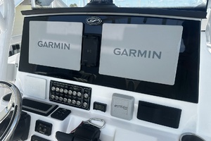 28ft Sea Fox Yacht For Sale