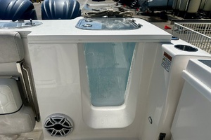 28ft Sea Fox Yacht For Sale
