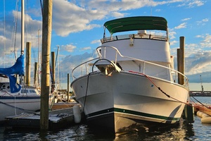 Half Full II 39ft Mainship Yacht For Sale