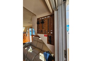 Half Full II 39ft Mainship Yacht For Sale