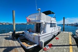 Half Full II 39ft Mainship Yacht For Sale
