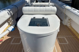 UNHINGED 33ft Contender Yacht For Sale
