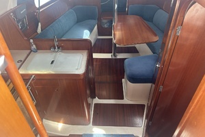 Belican 32ft Beneteau Yacht For Sale