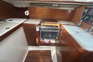 Belican 32ft Beneteau Yacht For Sale