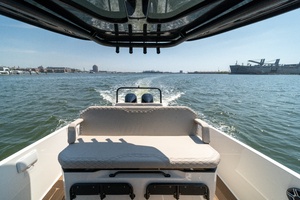30ft Navan Yacht For Sale