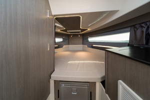 30ft Navan Yacht For Sale
